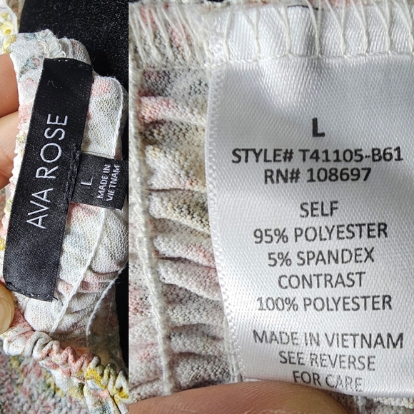 Ava Rose Summer Floral Boho Top ~ Puff Long Sleeve ~ Ruched Bodice - Picture 4 of 4